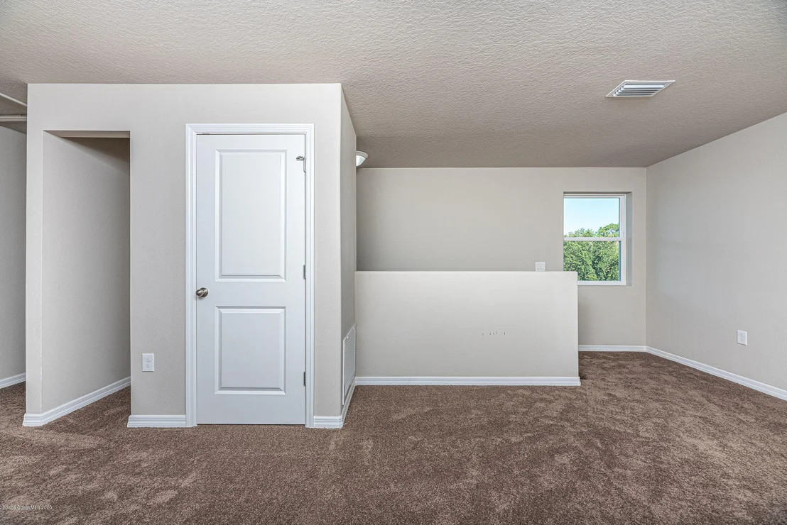 Photo of 475 Dryden Circle