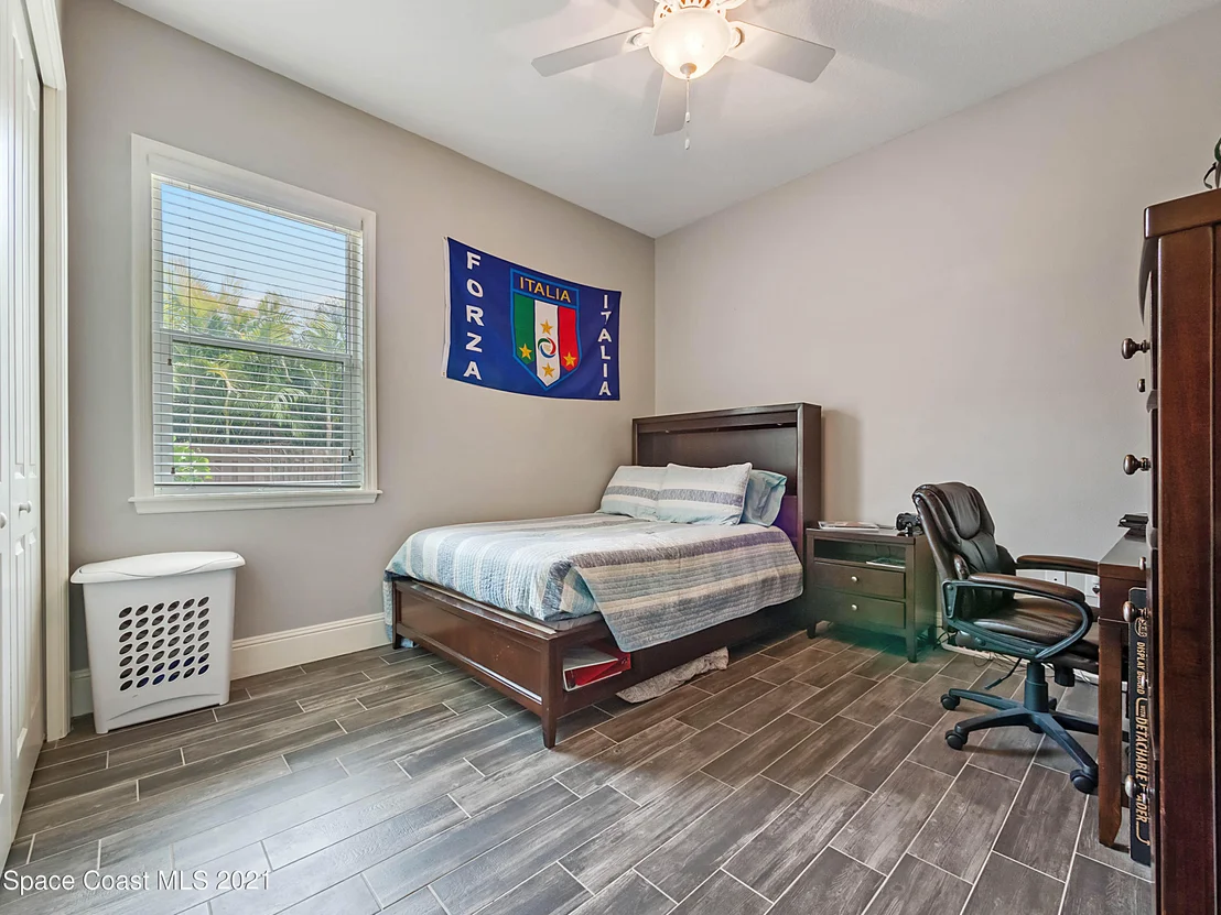 Photo of 357 Southampton Drive