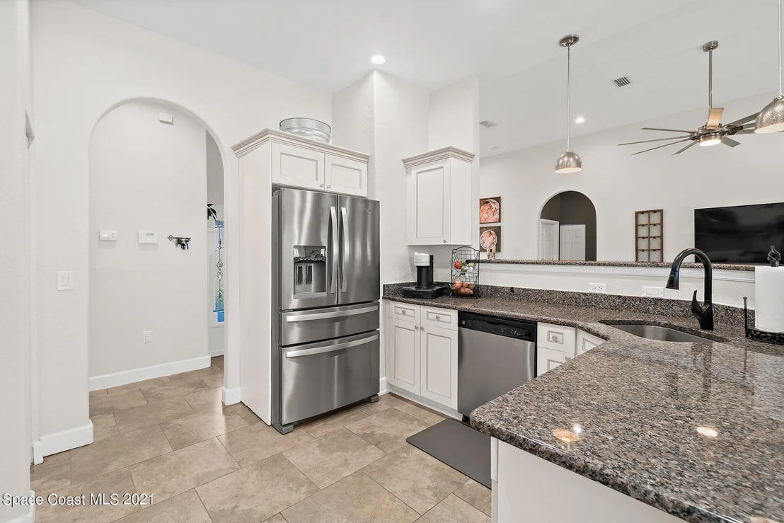 Photo of 6495 Bamboo Avenue