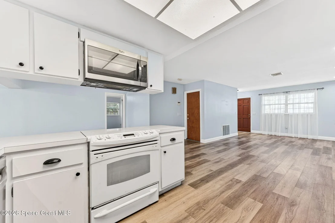 Photo of 1471 Caribbean Drive