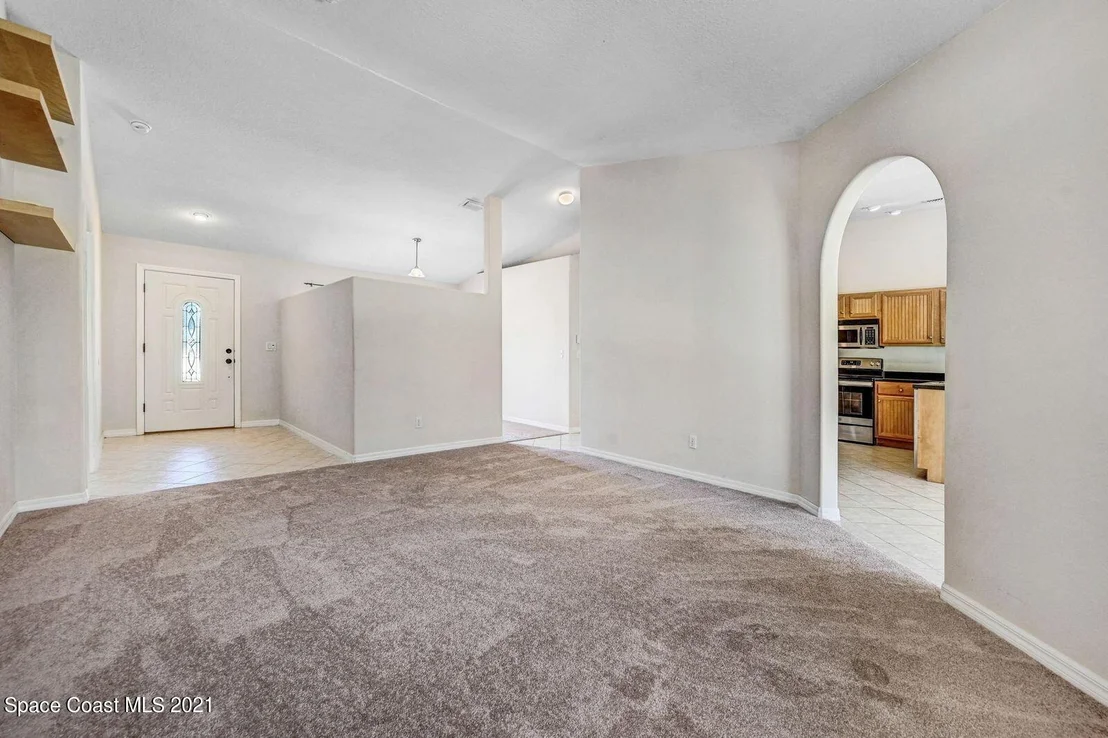 Photo of 474 Brown Avenue