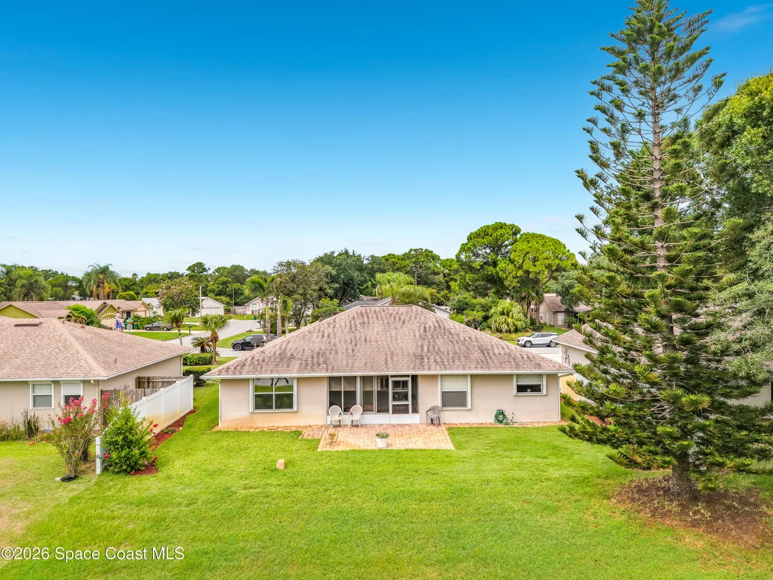 Photo of 1409 California Drive