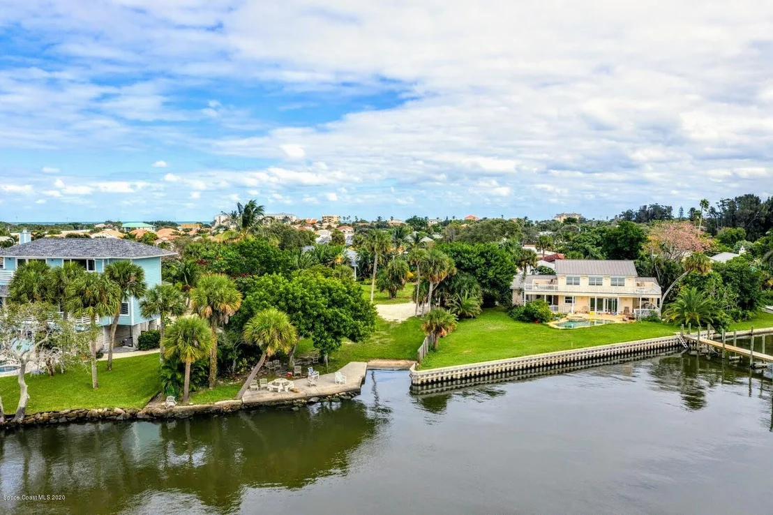 Photo of 230 Richards Road