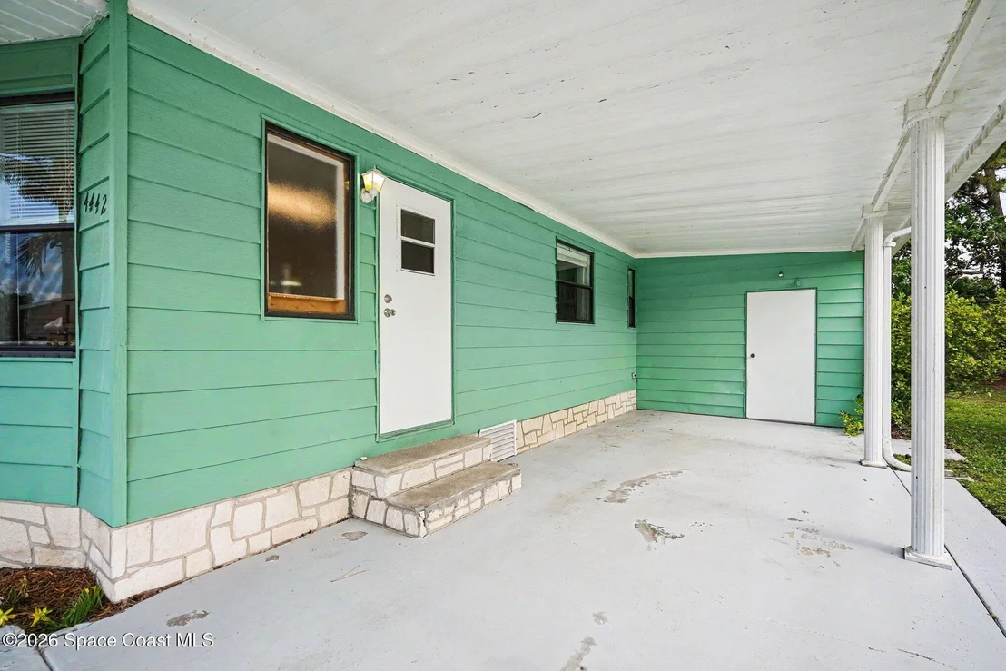 Photo of 4442 Twin Lakes Drive