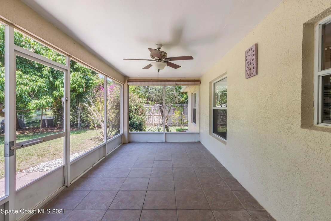Photo of 1054 Jacaranda Circle