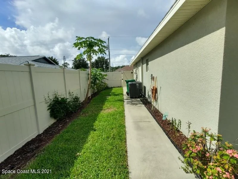 Photo of 5150 Everett Street