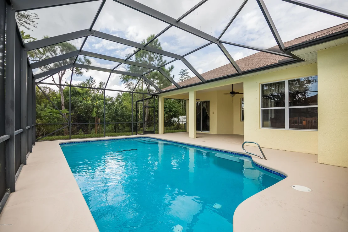 Photo of 3860 Waterford Drive