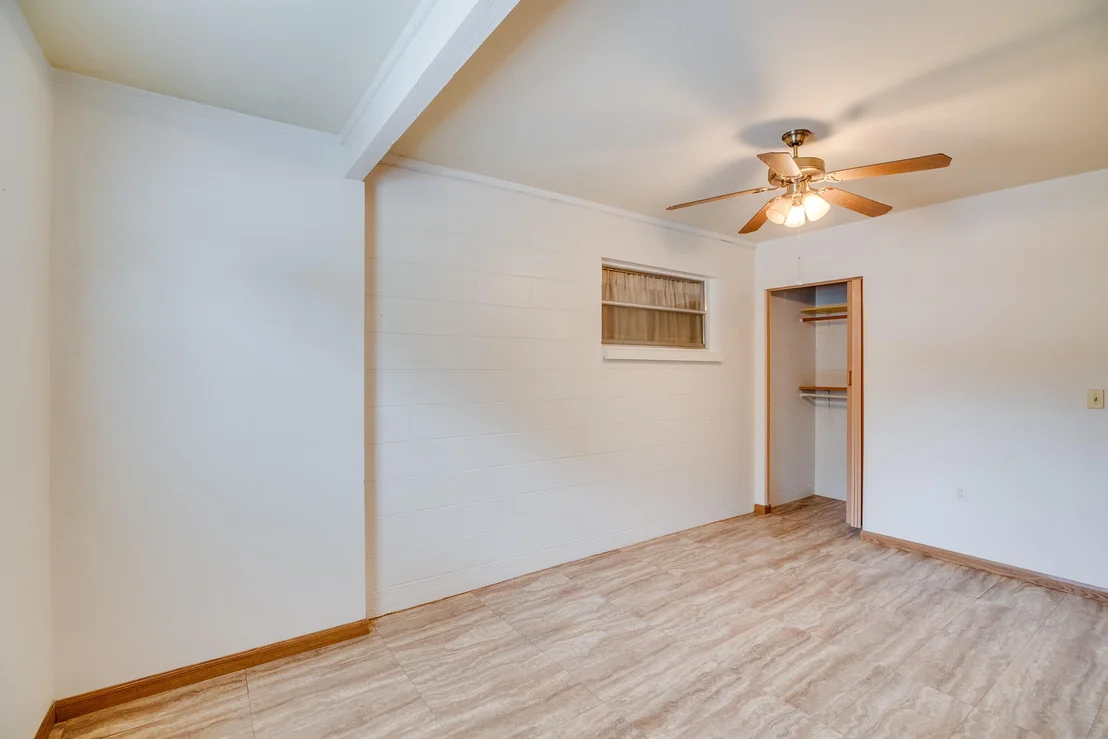 Photo of 1027 Green Road