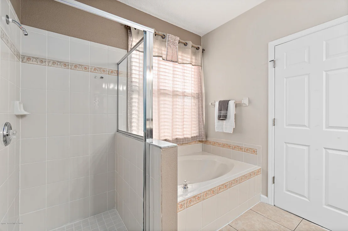 Photo of 1210 Bolle Circle