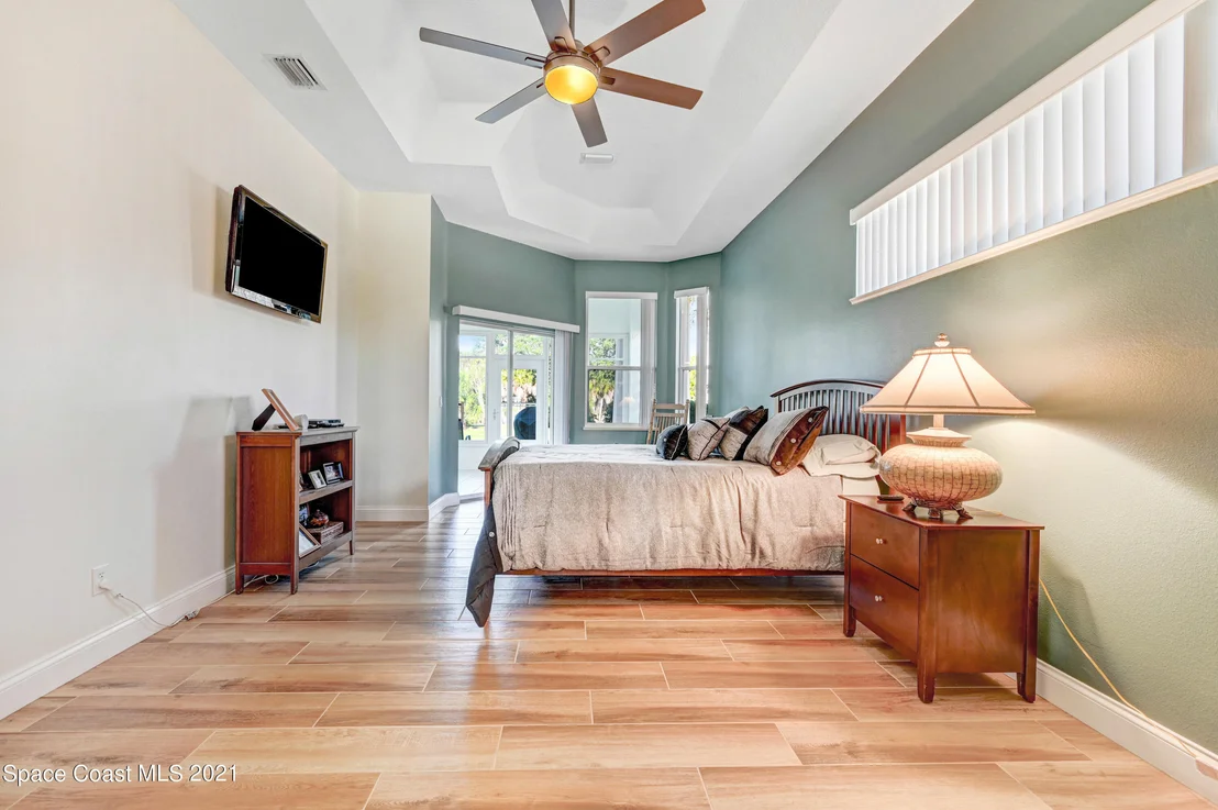 Photo of 2571 Canterbury Circle