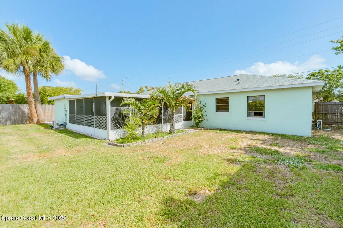 Photo of 505 Coral Drive