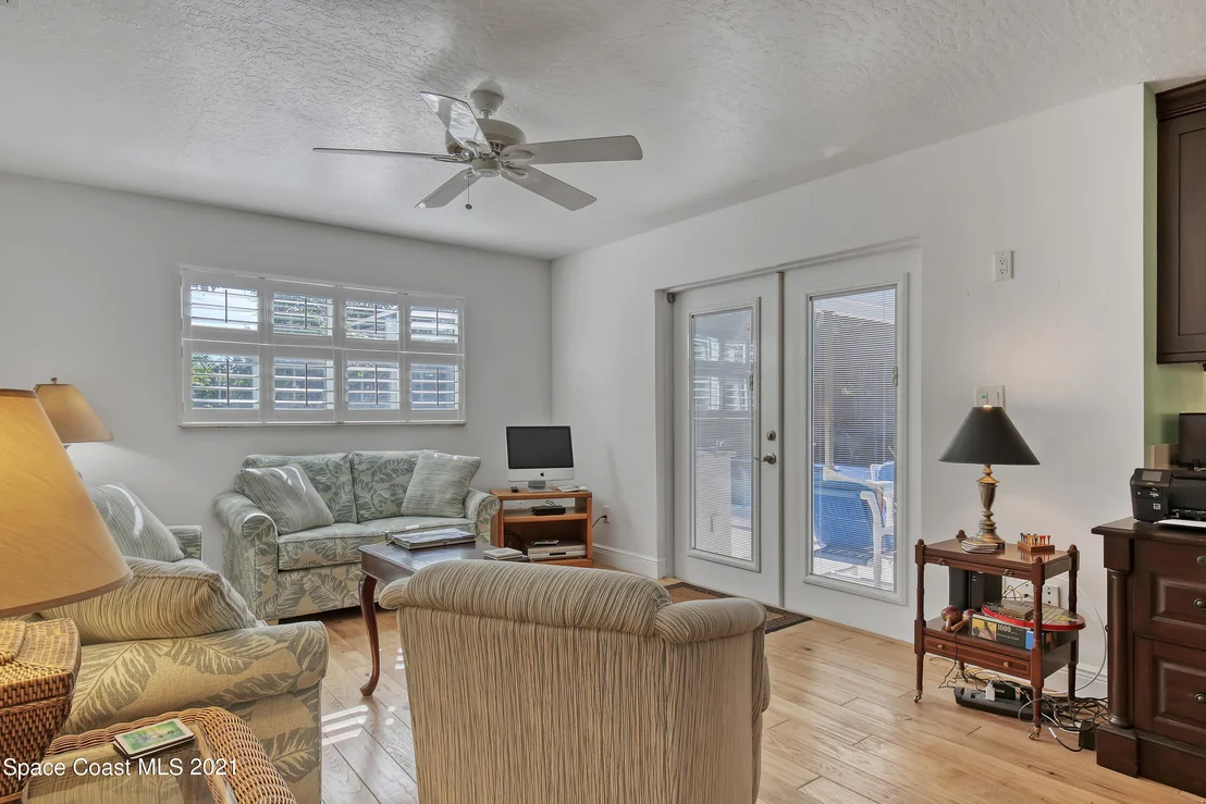 Photo of 413 Sixth Avenue