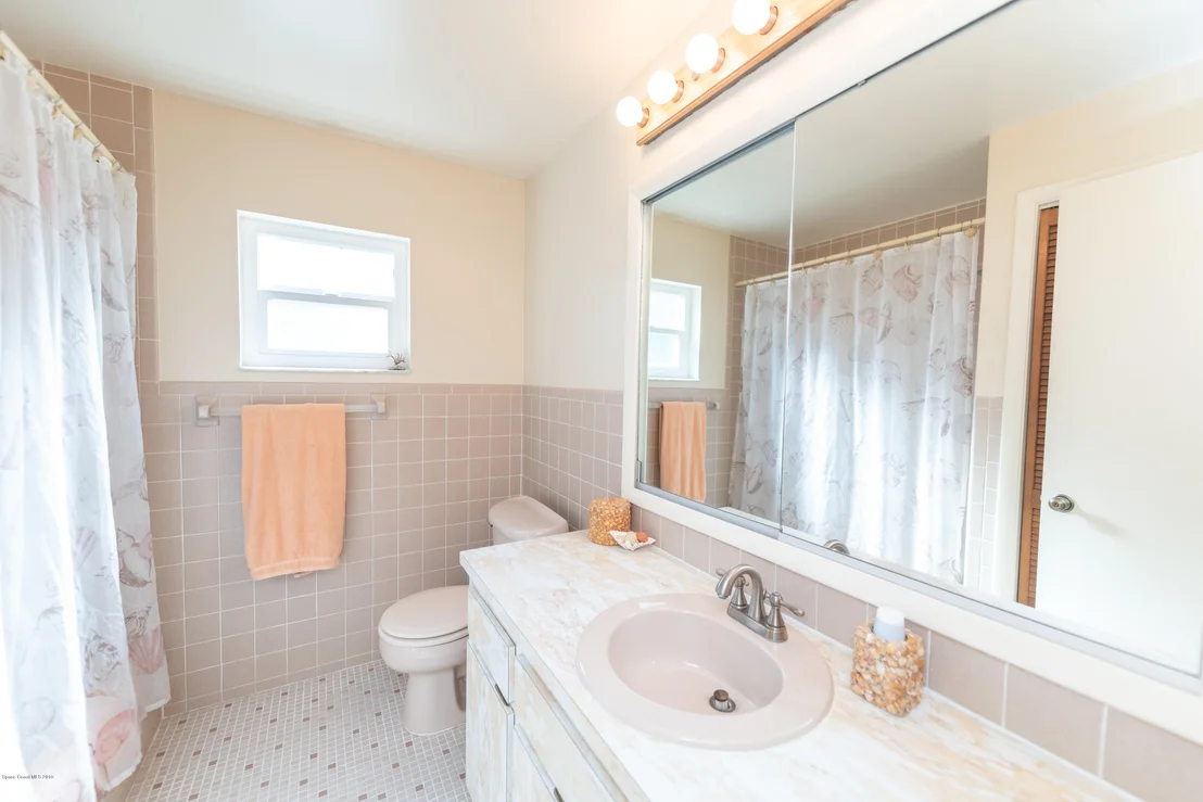 Photo of 320 Richards Road