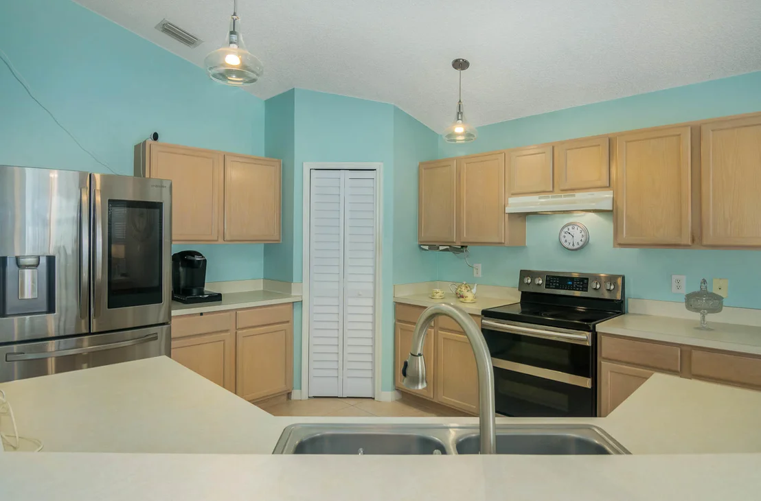 Photo of 892 Shaw Circle