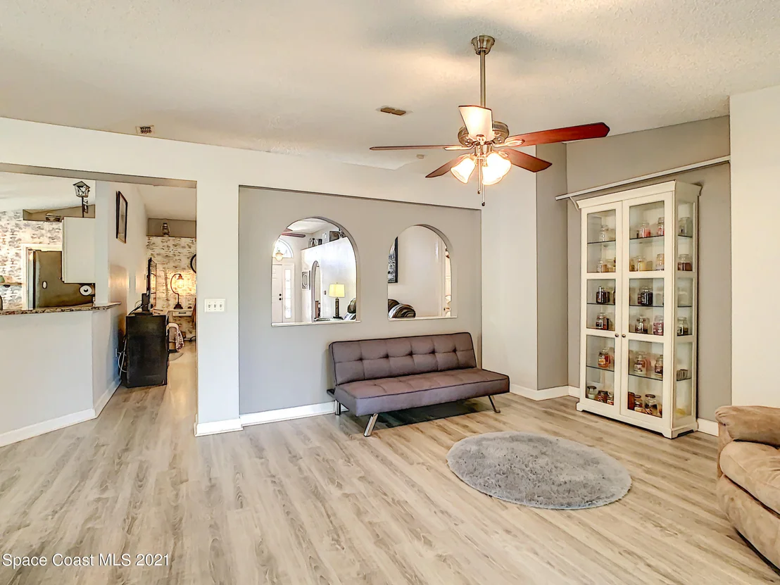 Photo of 4087 Four Lakes Drive
