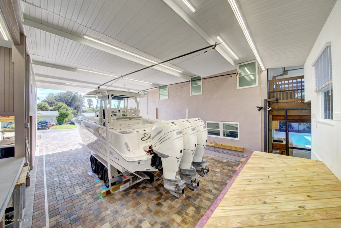 Photo of 260 Richards Road