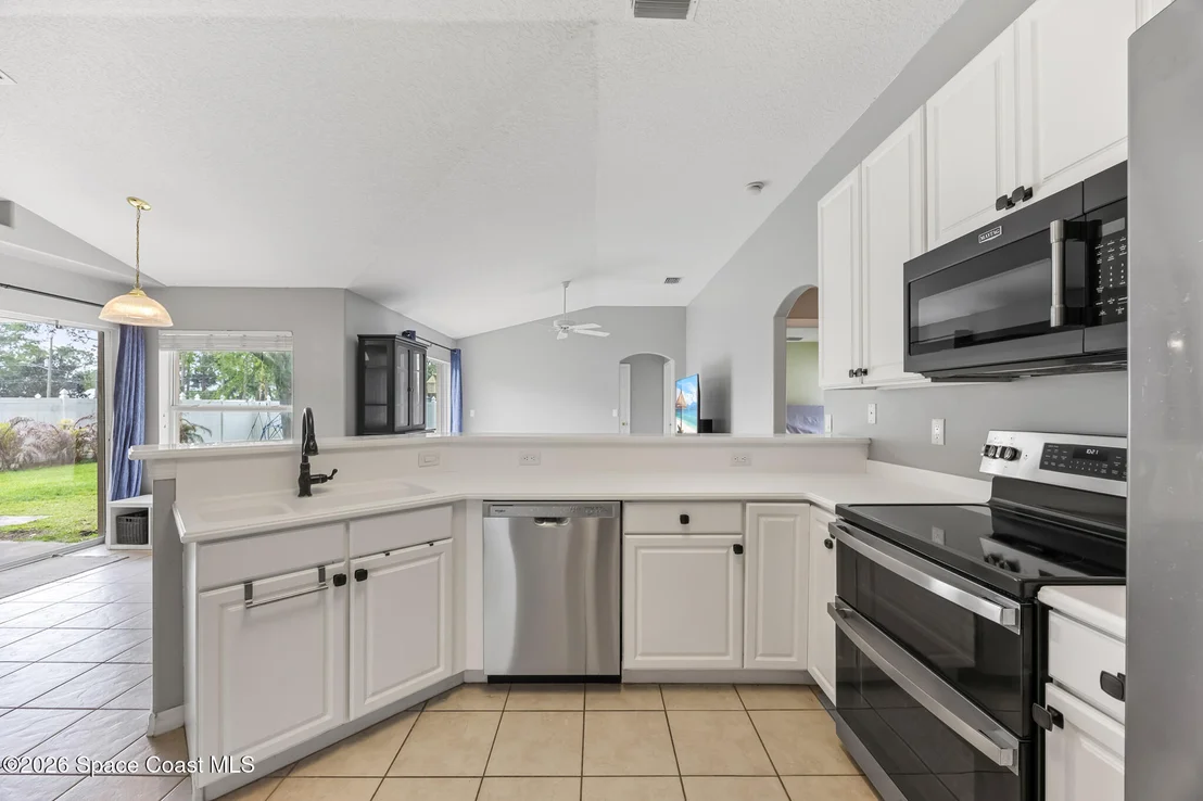 Photo of 2425 Tuscarora Court