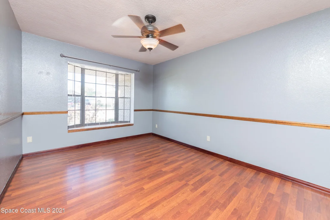 Photo of 1855 Raymond Drive