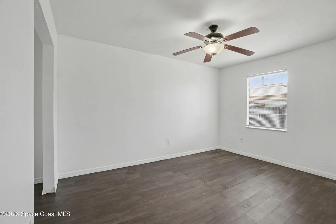Photo of 3815 Jupiter Boulevard SE