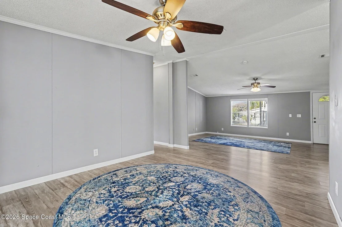 Photo of 926 Laurel Circle