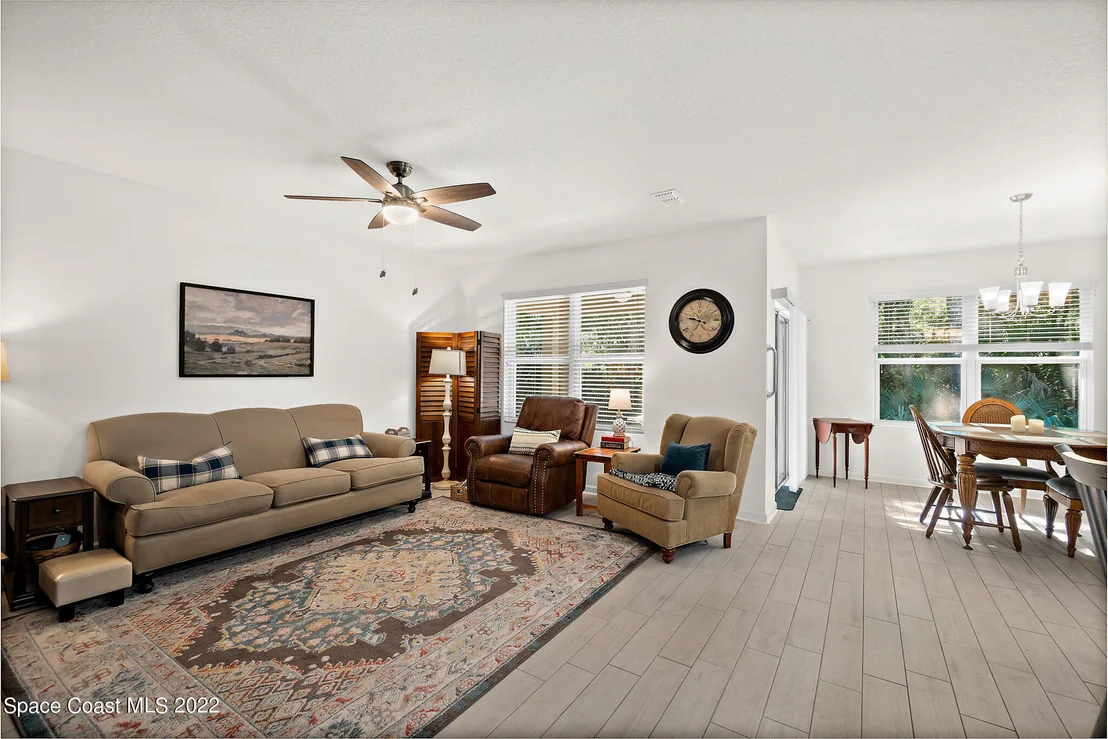 Photo of 2685 Falcon Lane
