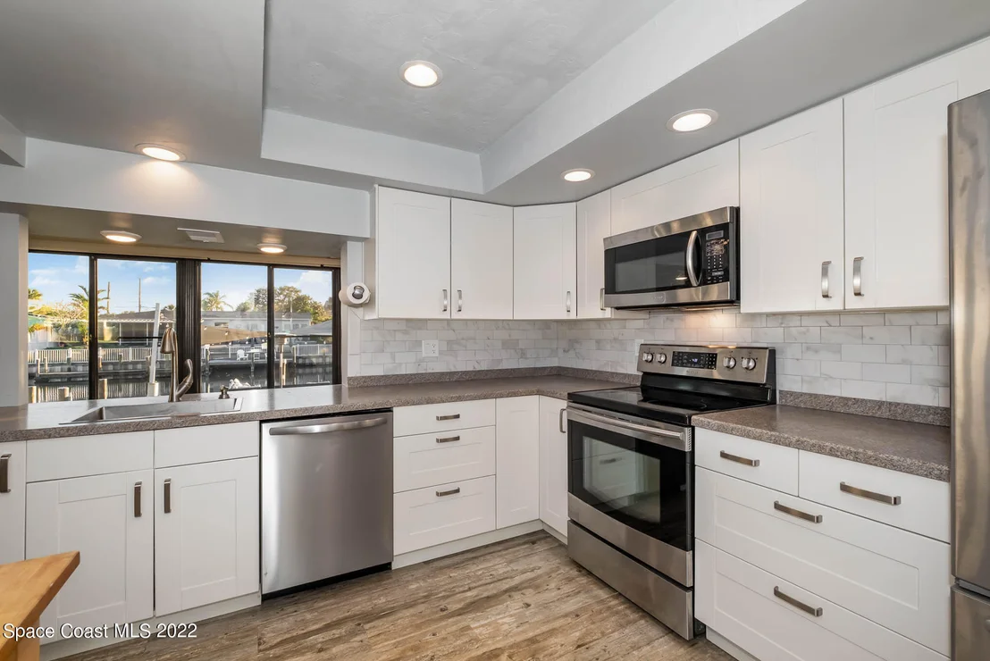 Photo of 430 Sandpiper Drive