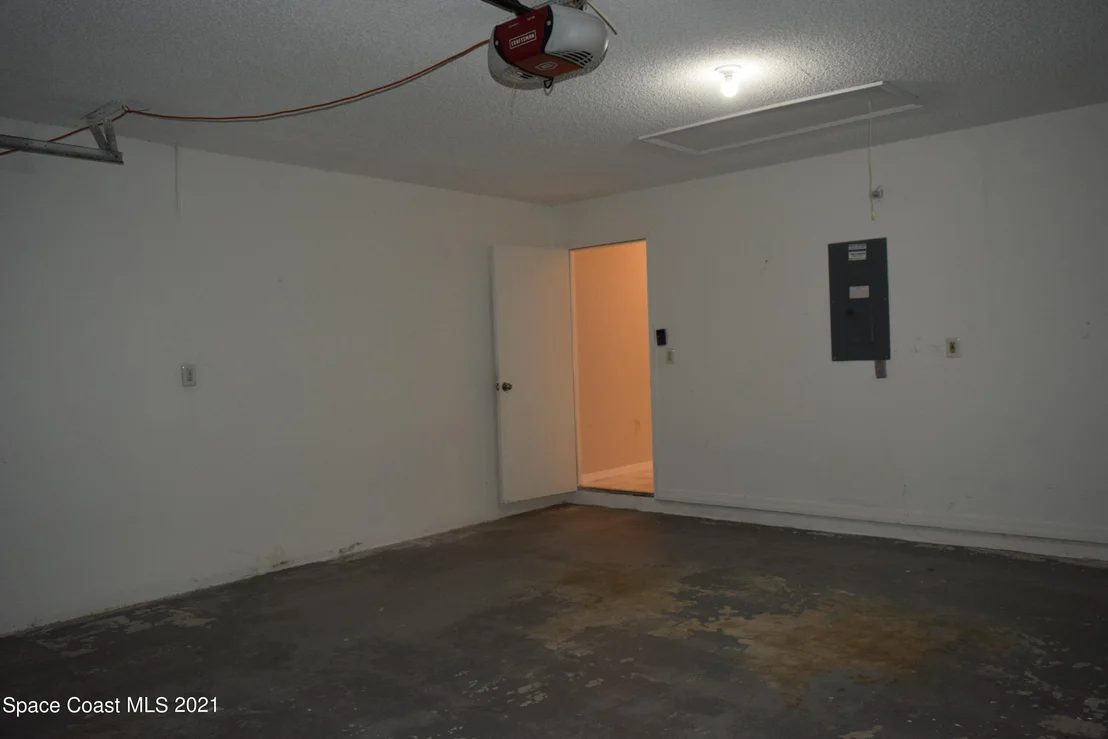 Photo of 816 Seven Gables Circle SE