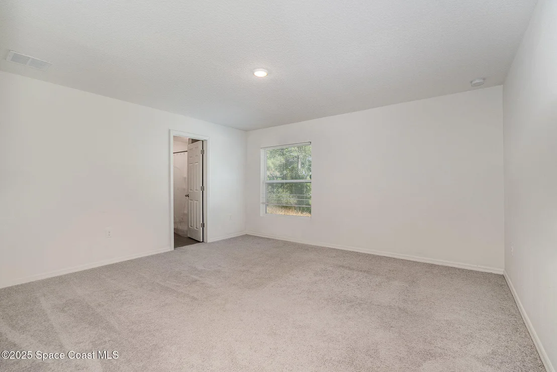 Photo of 2359 Fallkirk Avenue