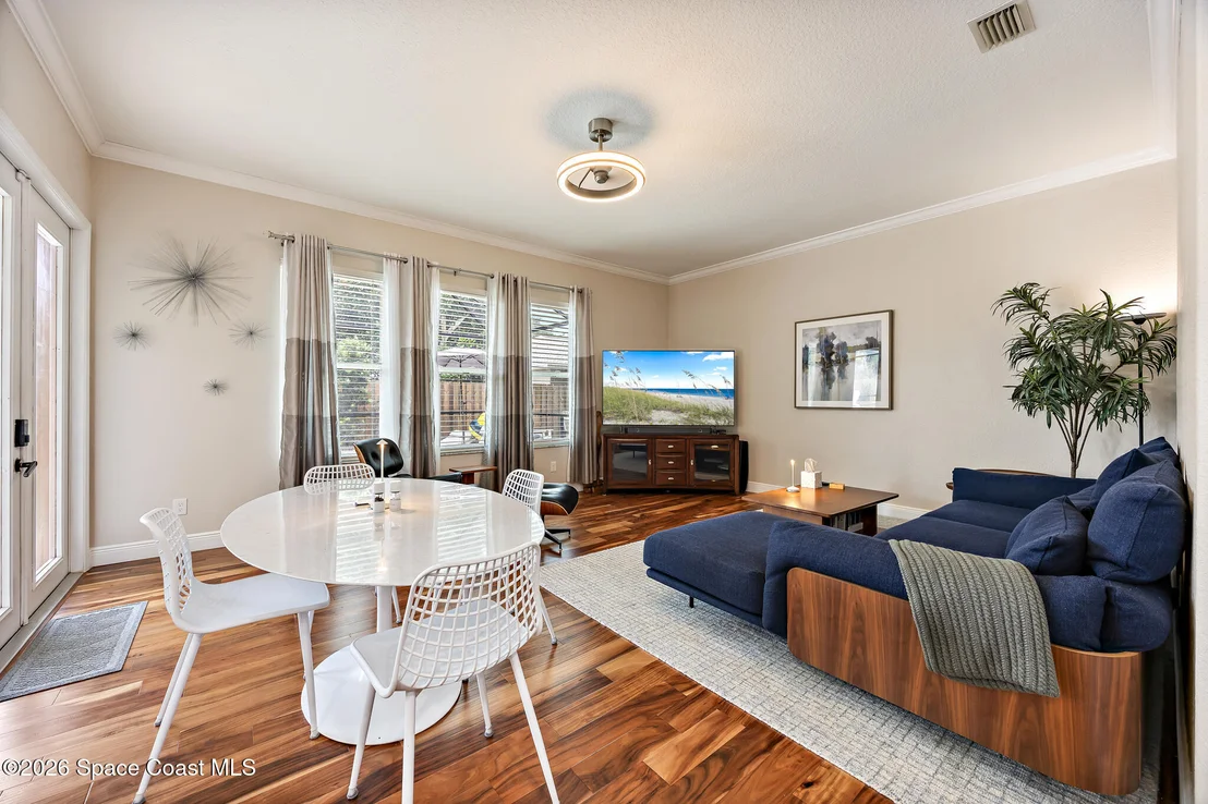 Photo of 6197 Arlington Circle