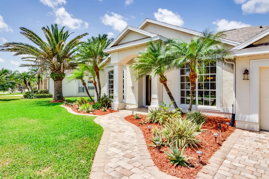 Photo of 744 Carriage Hill Road