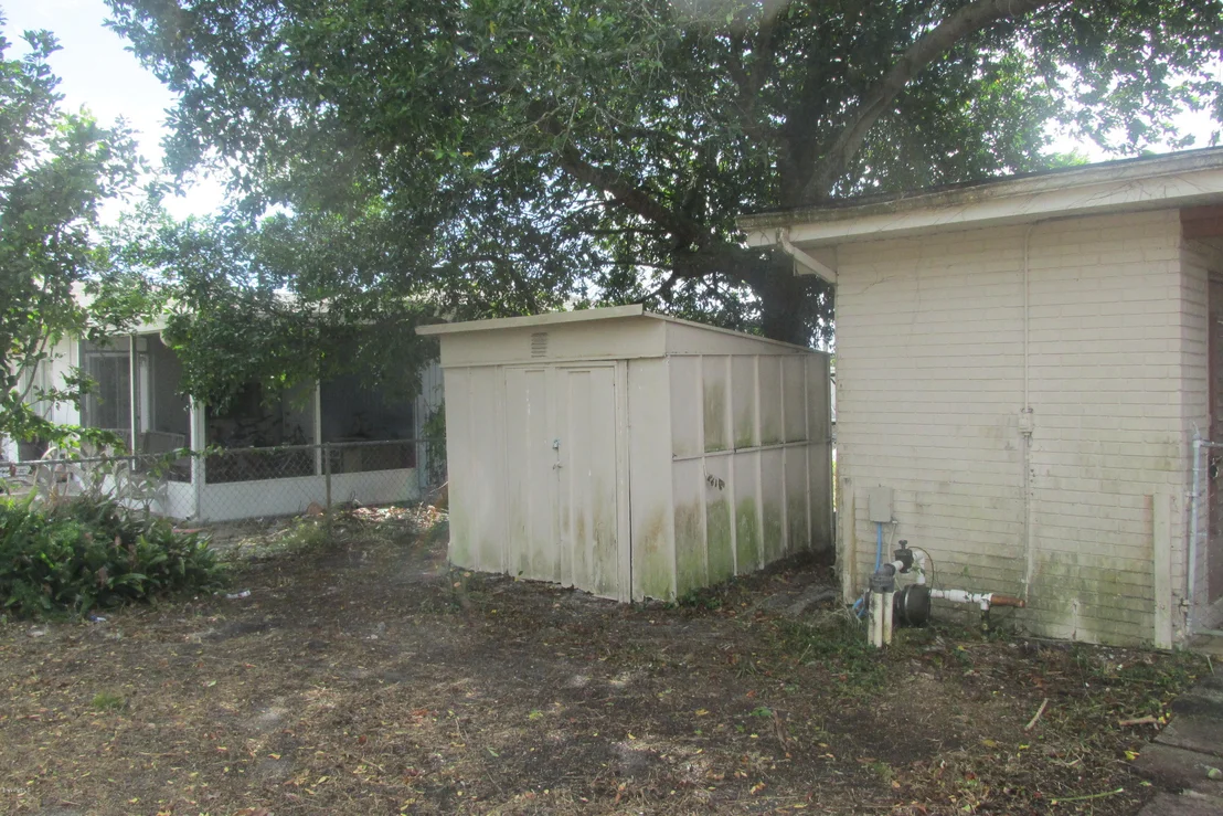 Photo of 744 NE Bianca Drive