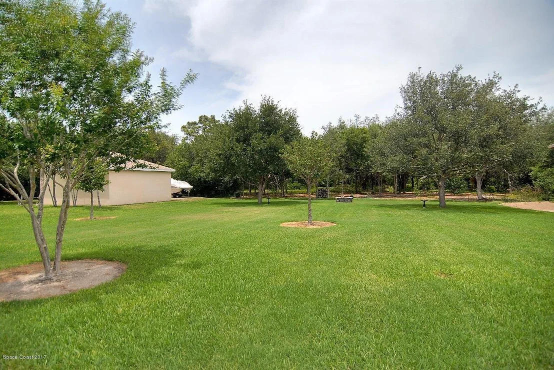 Photo of 1870 Trimble Road