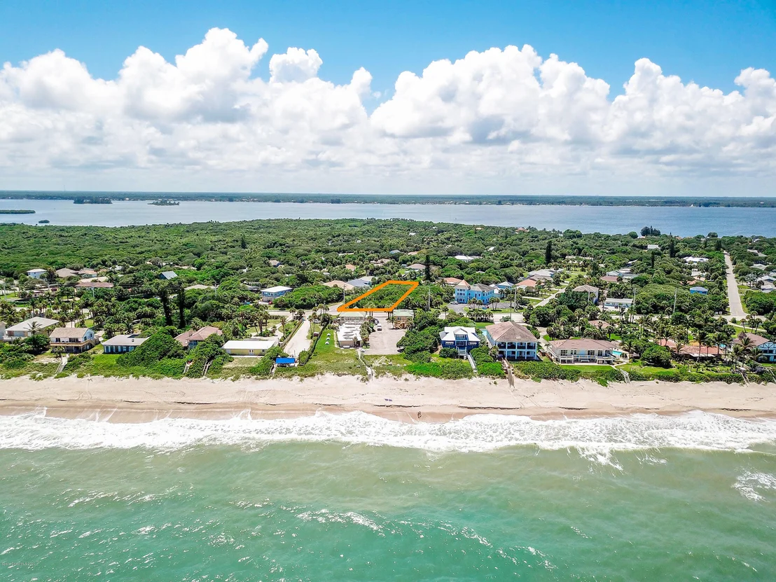 Photo of 5940 Highway A1a