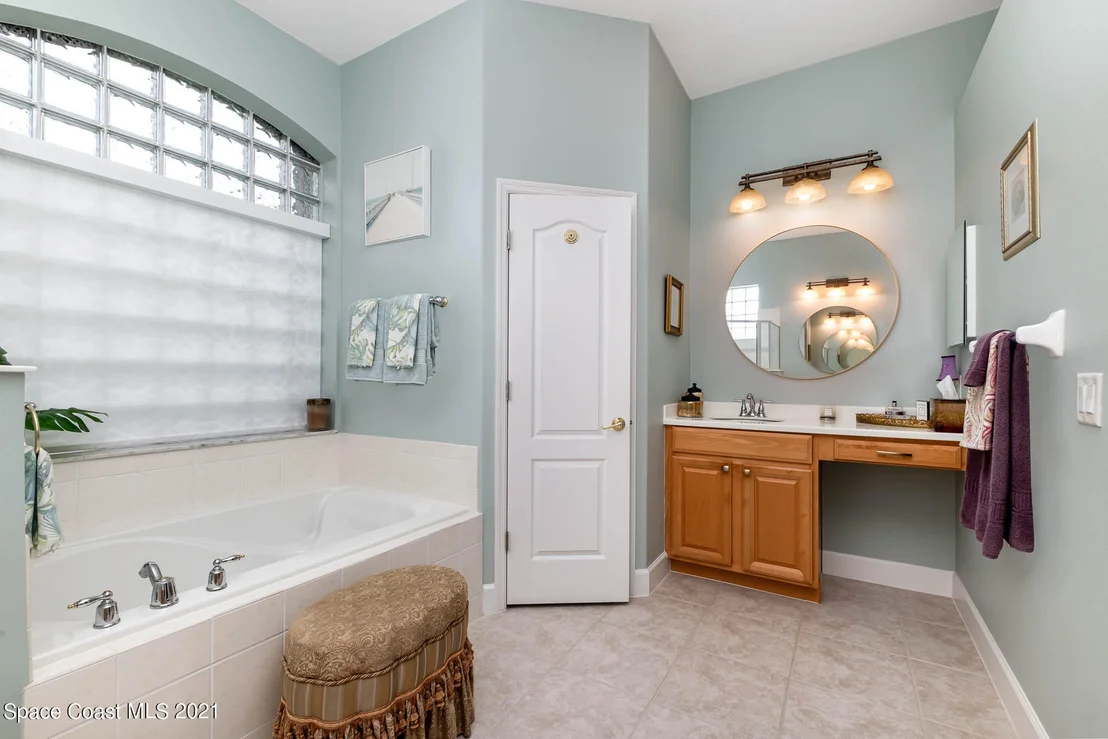 Photo of 6912 Keplar Drive