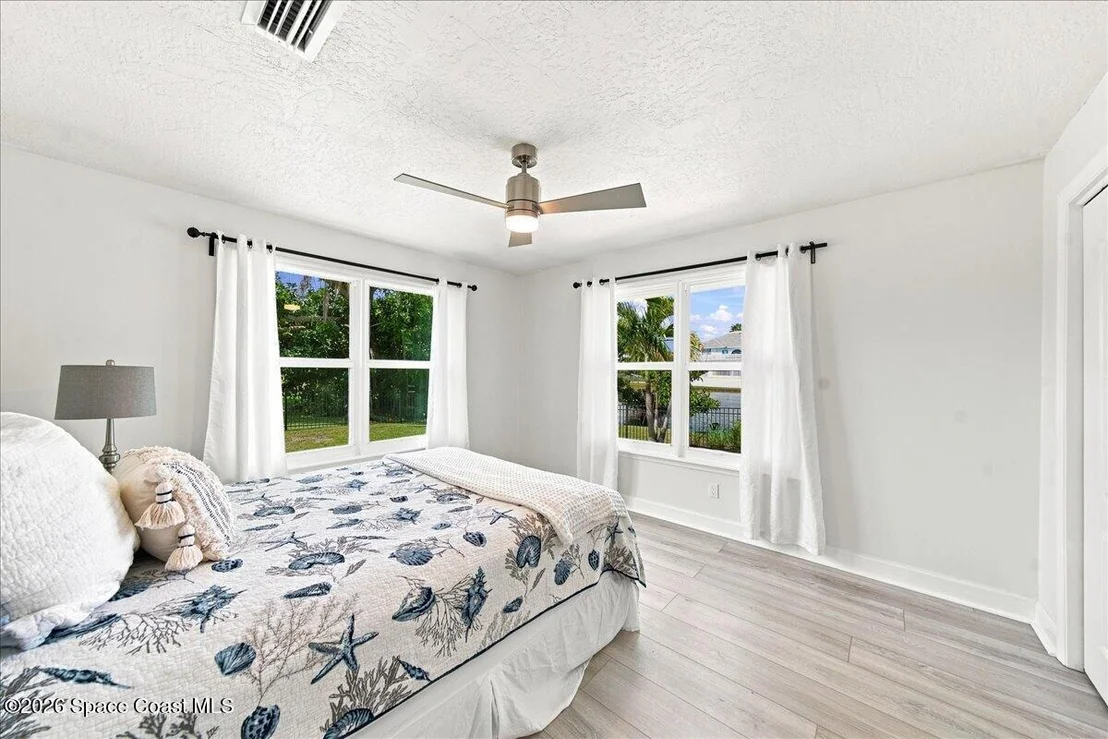 Photo of 147 Lanternback Island Drive