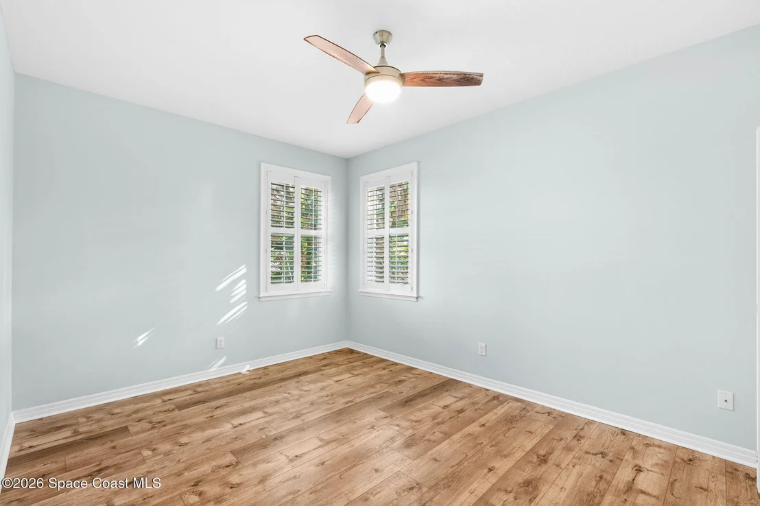 Photo of 301 7th Avenue
