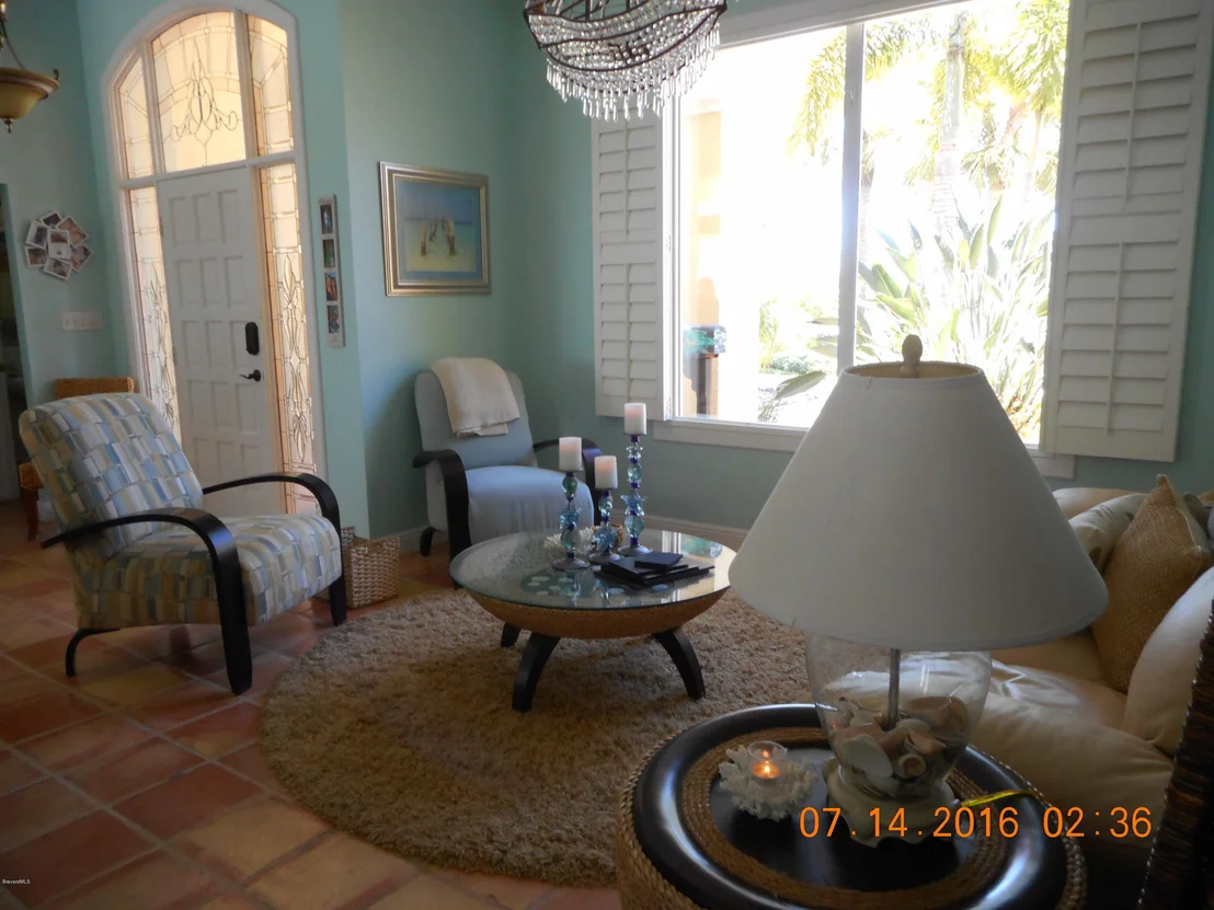 Photo of 897 Belmont Place