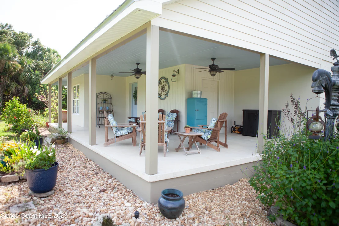 Photo of 2865 Lionel Road