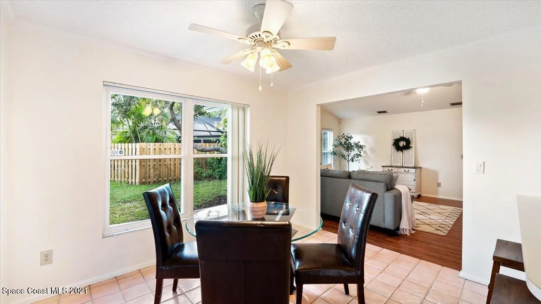 Photo of 4840 Riverside Road
