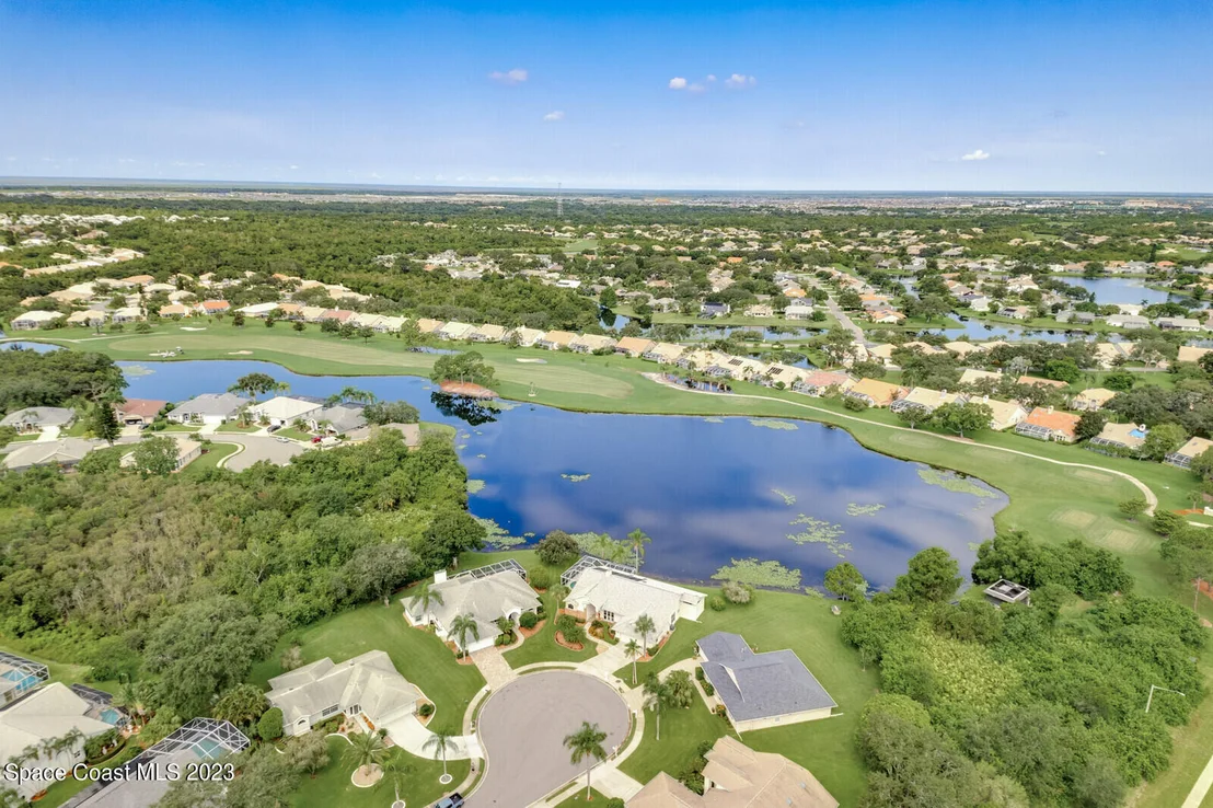 Photo of 986 Somerset Lane