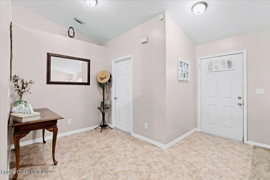 Photo of 1240 Weeping Willow Lane