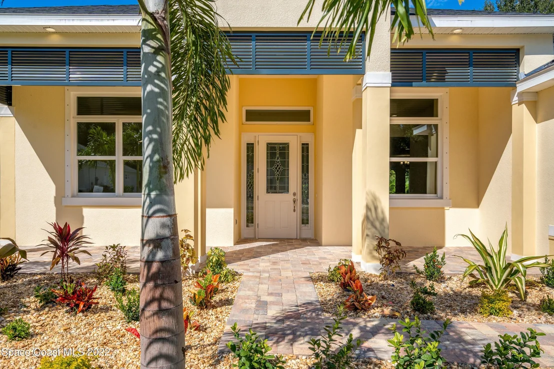 Photo of 40 Loch Ness Drive