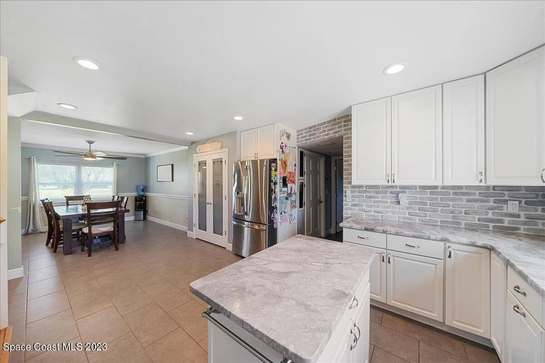 Photo of 8615 Sylvan Drive