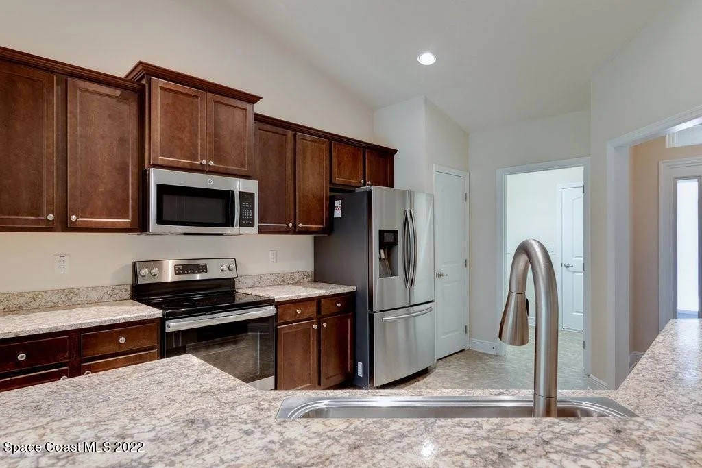 Photo of 643 Bayfront