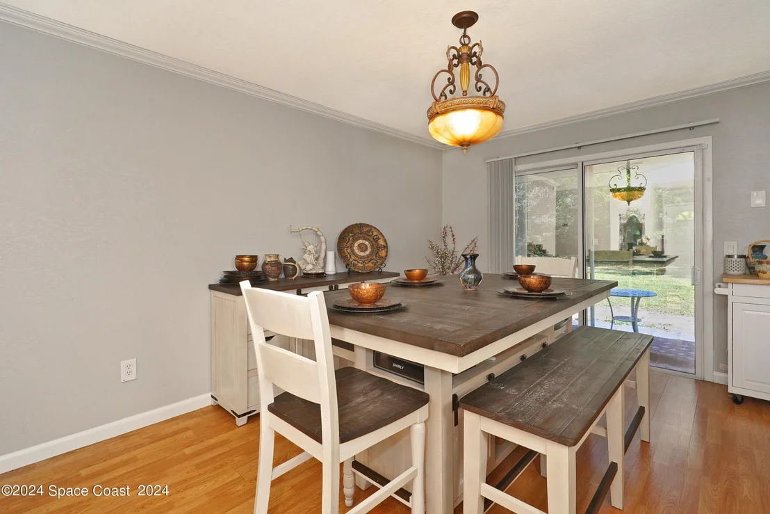 Photo of 1067 Galty Circle NE