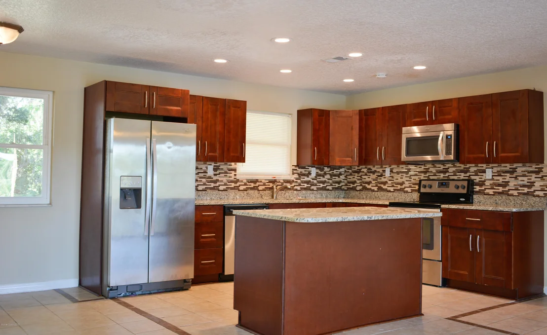 Photo of 525 Cox Road