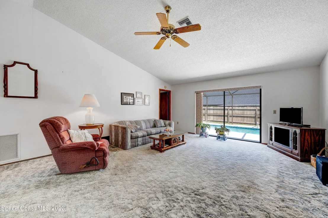 Photo of 926 Yorktowne Drive