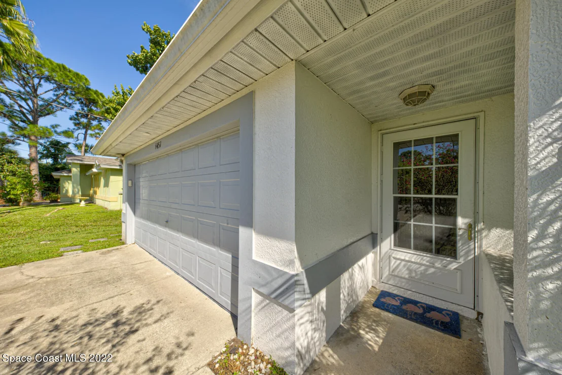 Photo of 6457 Hunt Road