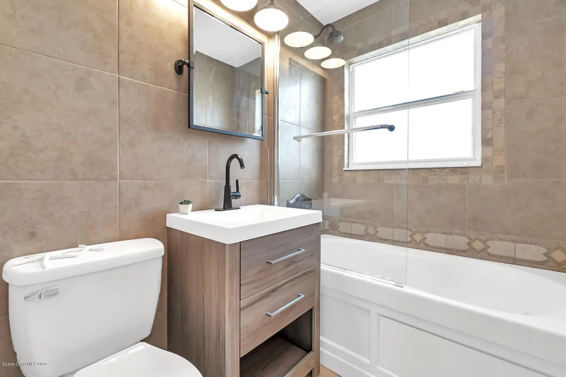 Photo of 424 Michigan Avenue