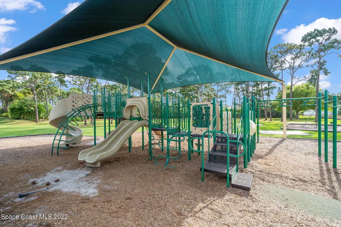 Photo of 631 Autumn Glen Drive